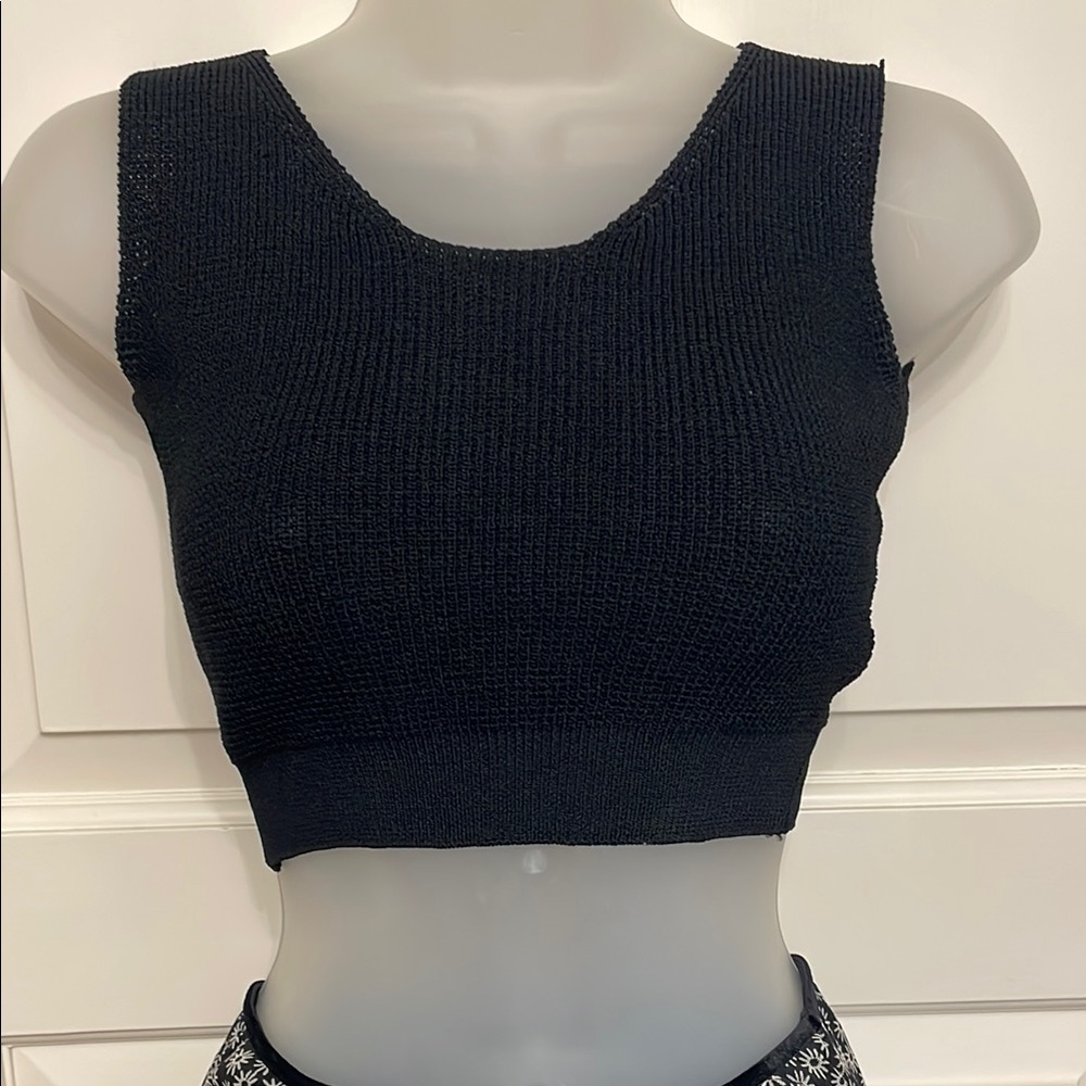 Black Sleeveless Knit Crop Top
